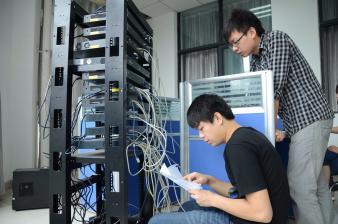 全上海弱電工程與光纖寬帶服務 專業(yè)免費上門，高效網(wǎng)絡技術支持